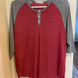 Alternative baseball tee